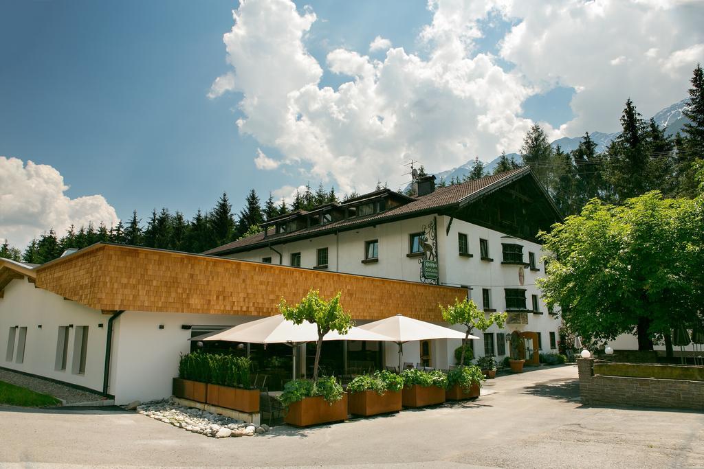 Hotel Gasthof Hirschentenne Stams Esterno foto